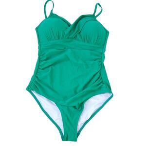 NEW Hilor One Piece Swimsuit Size 10 Kelly Green, Ruching, Sof Shell Cups, Swim